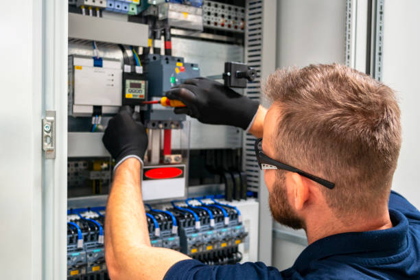 Best Electrical Contractors for Businesses  in Estherville, IA